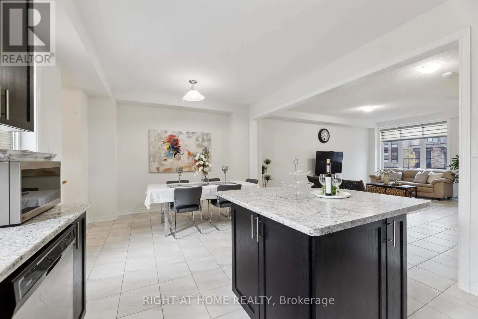 222 CORONATION ROAD