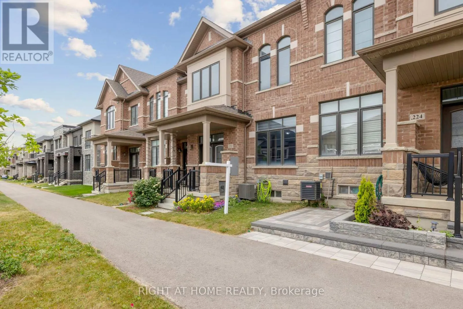 222 CORONATION ROAD