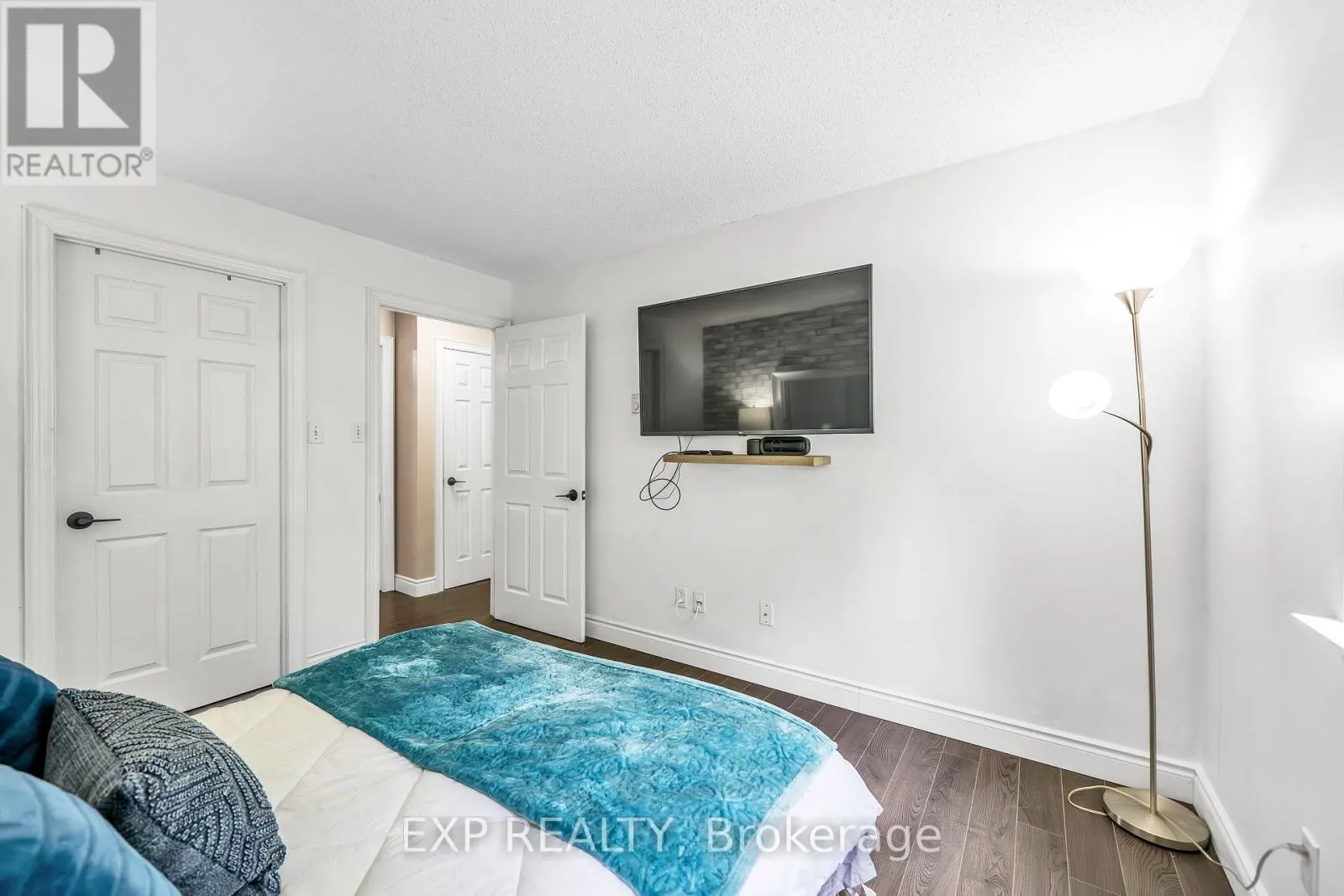 208 - 83 ASPEN SPRINGS DRIVE
