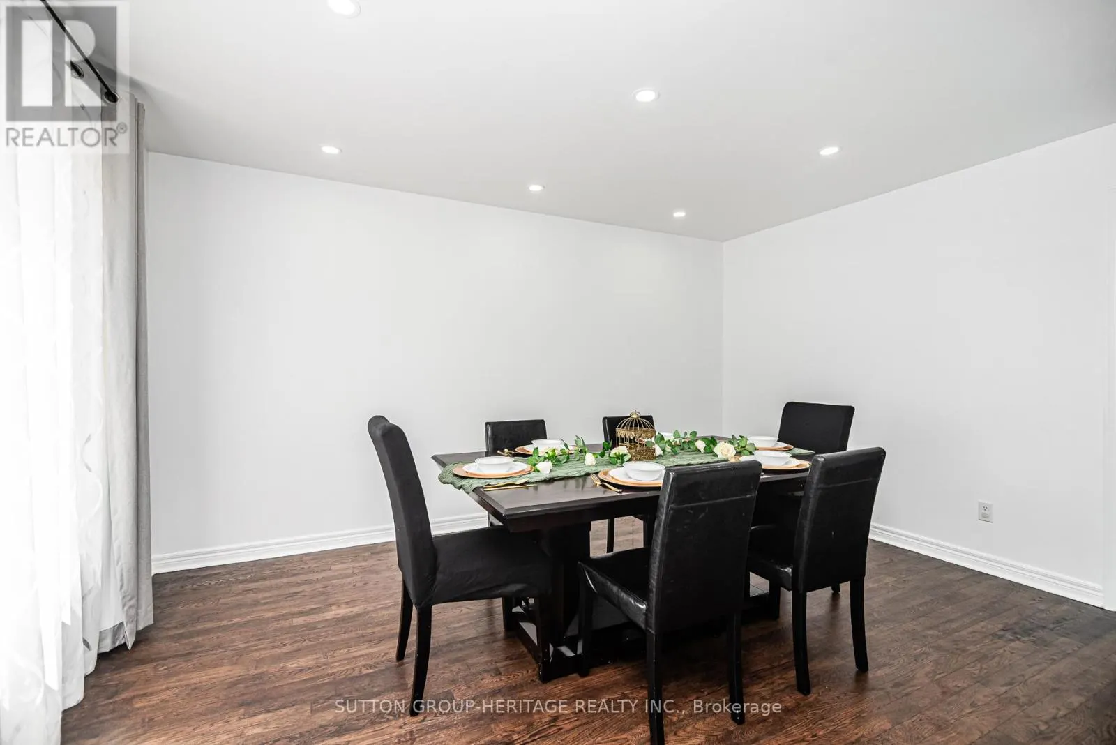 55 SADLER CRESCENT