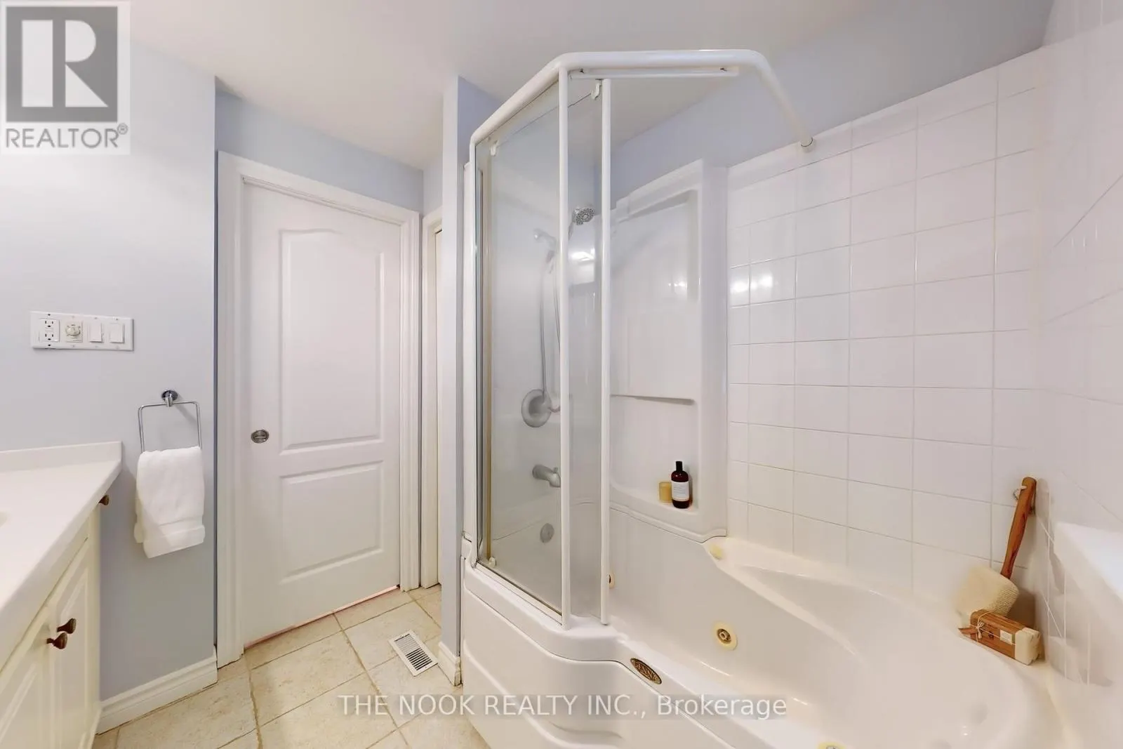 15217 OLD SIMCOE STREET