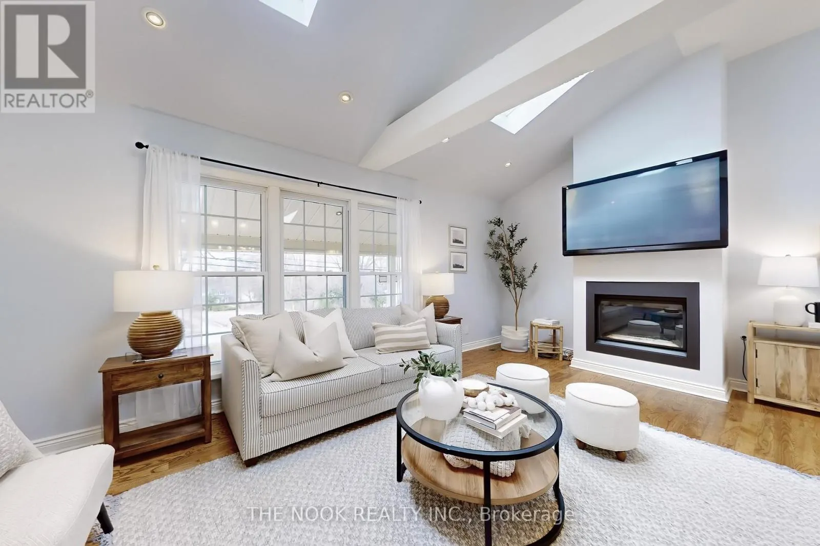 15217 OLD SIMCOE STREET