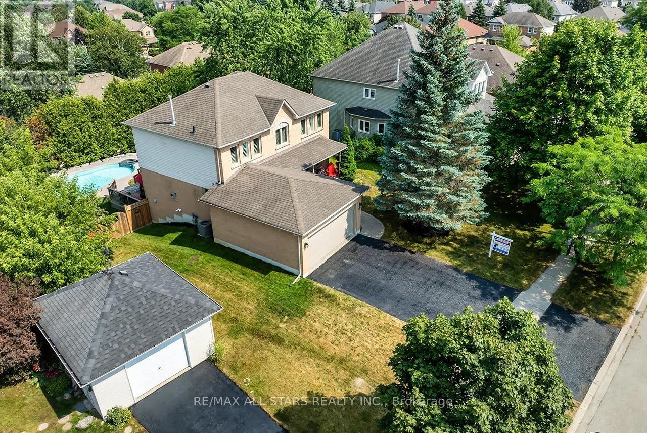 81 HYLAND CRESCENT