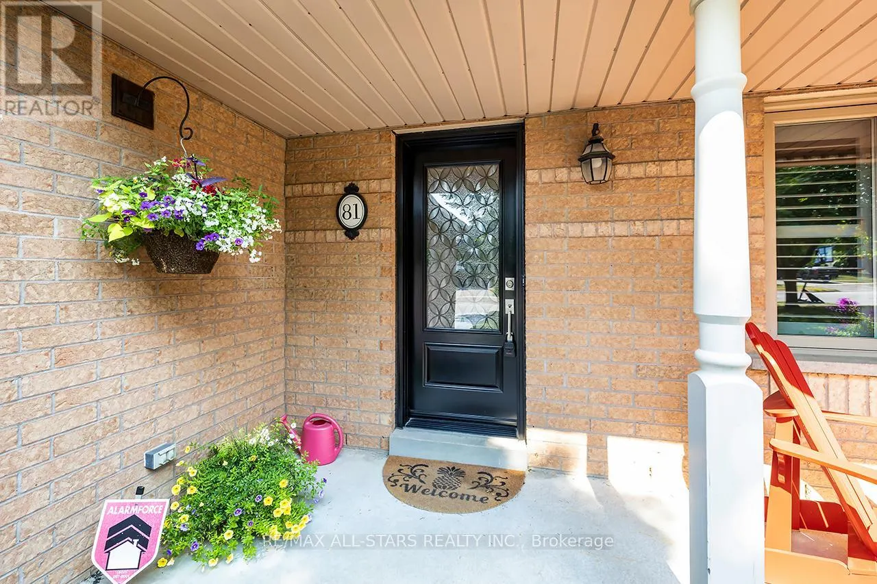 81 HYLAND CRESCENT