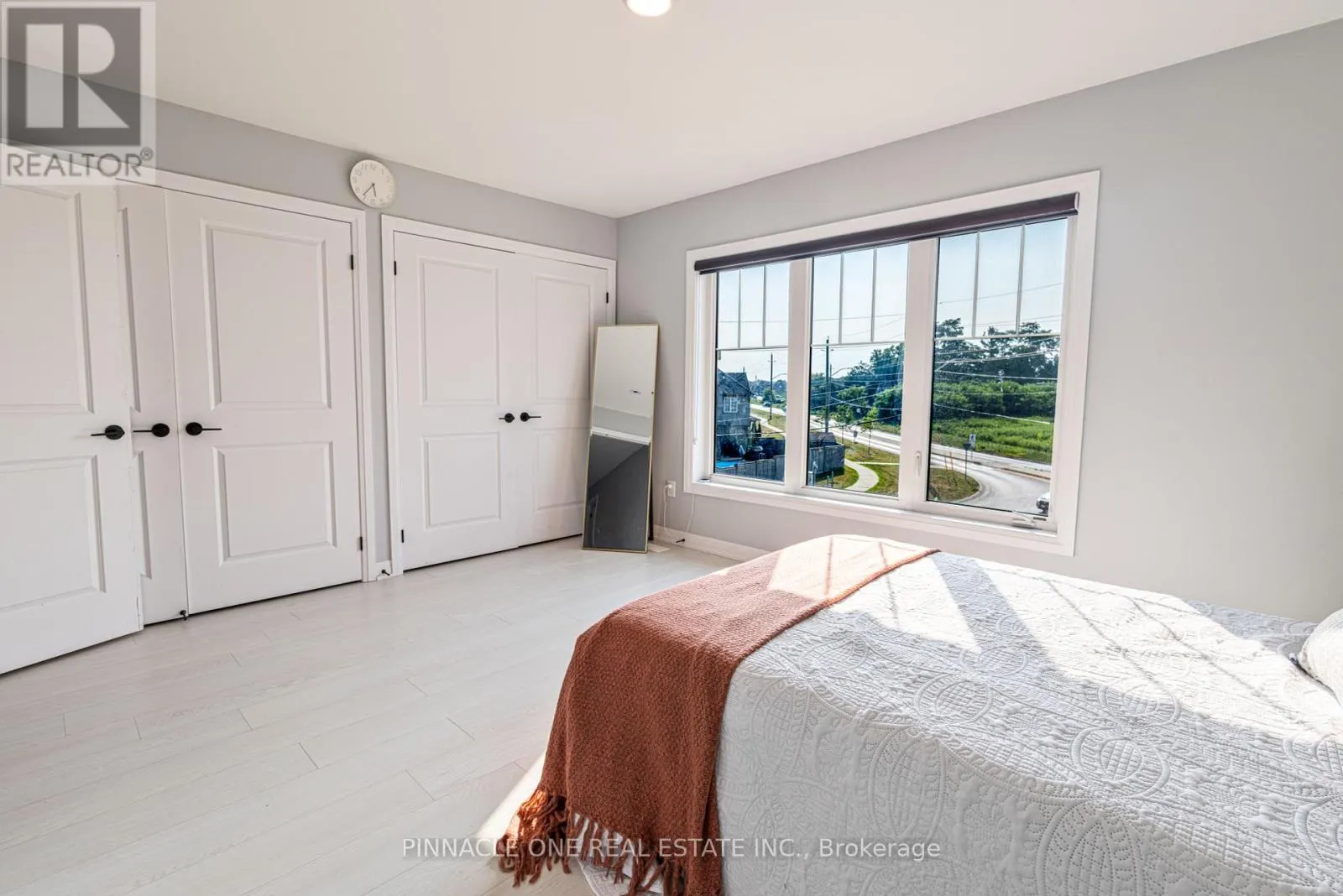 30 AMBEREEN PLACE