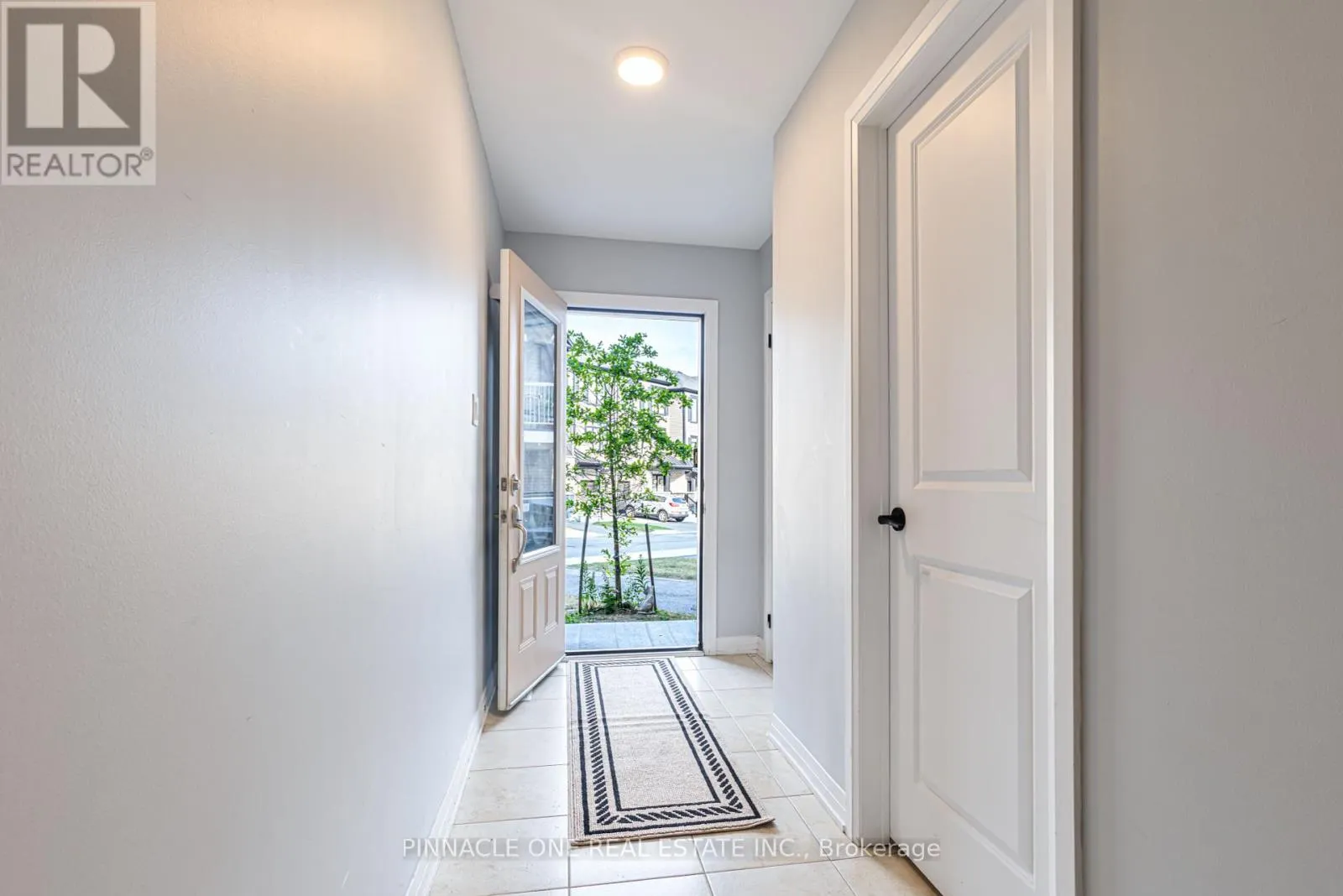 30 AMBEREEN PLACE