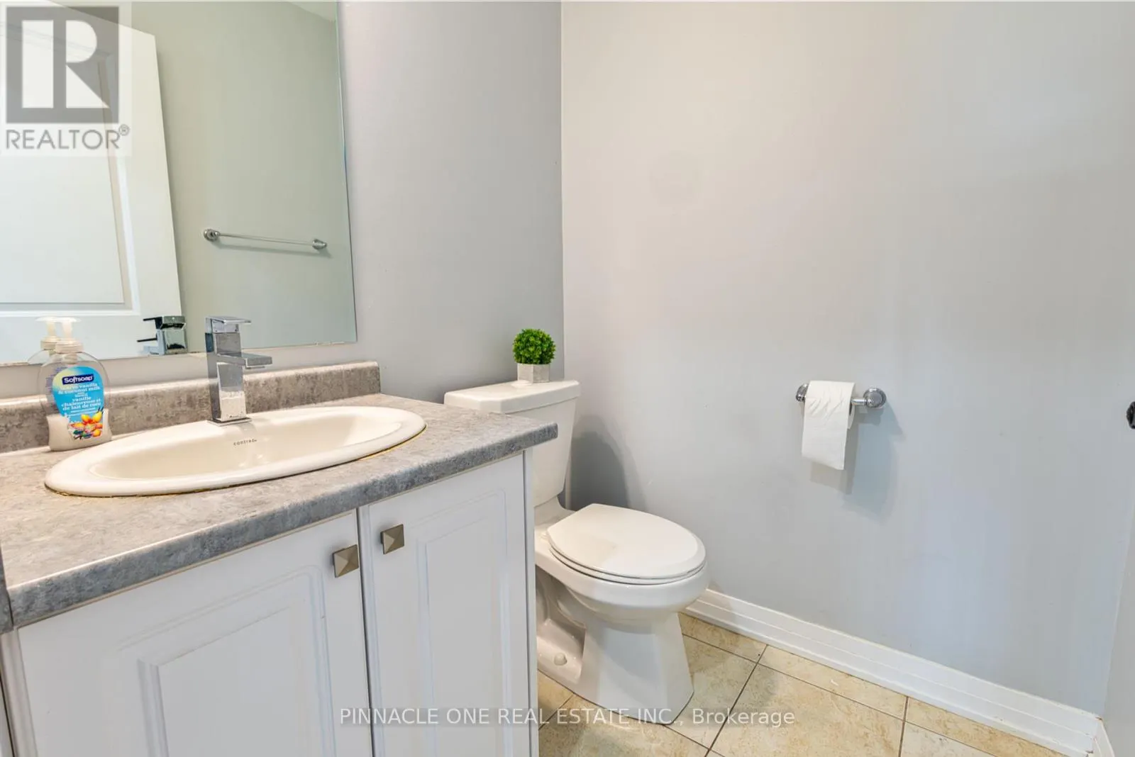 30 AMBEREEN PLACE