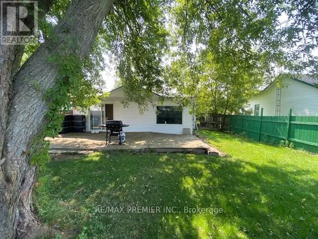2462 RUNDLE ROAD