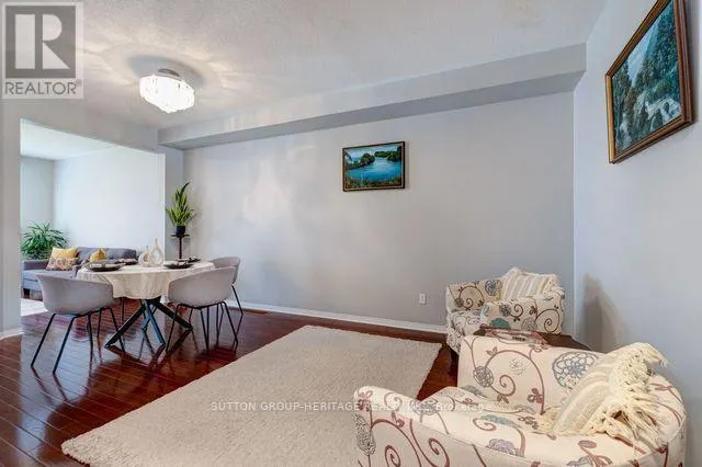 4 HICKMAN ROAD
