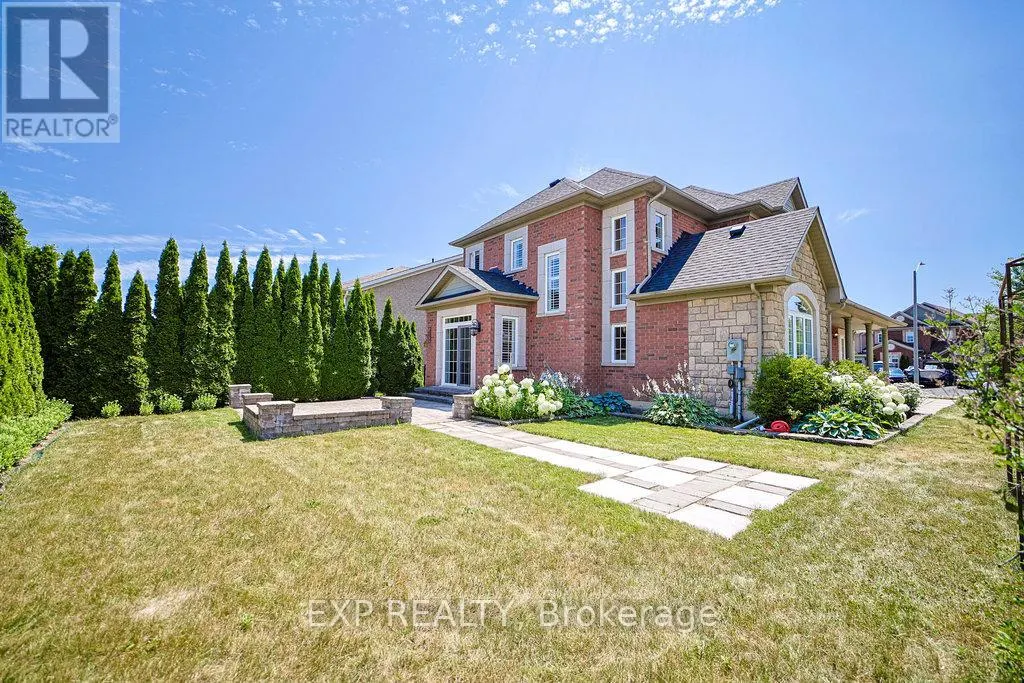 2 CARLSON PLACE