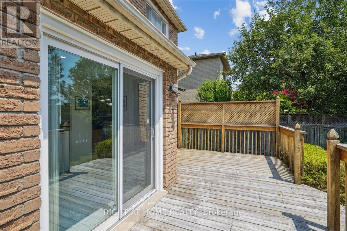 35 MILLINGTON CRESCENT