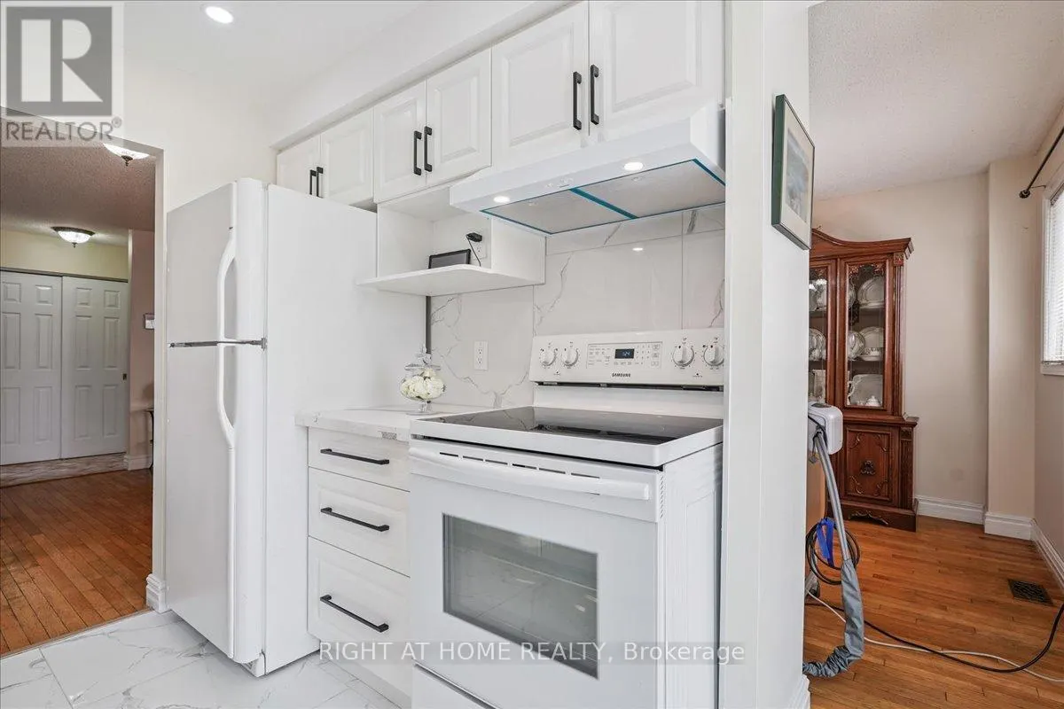 35 MILLINGTON CRESCENT