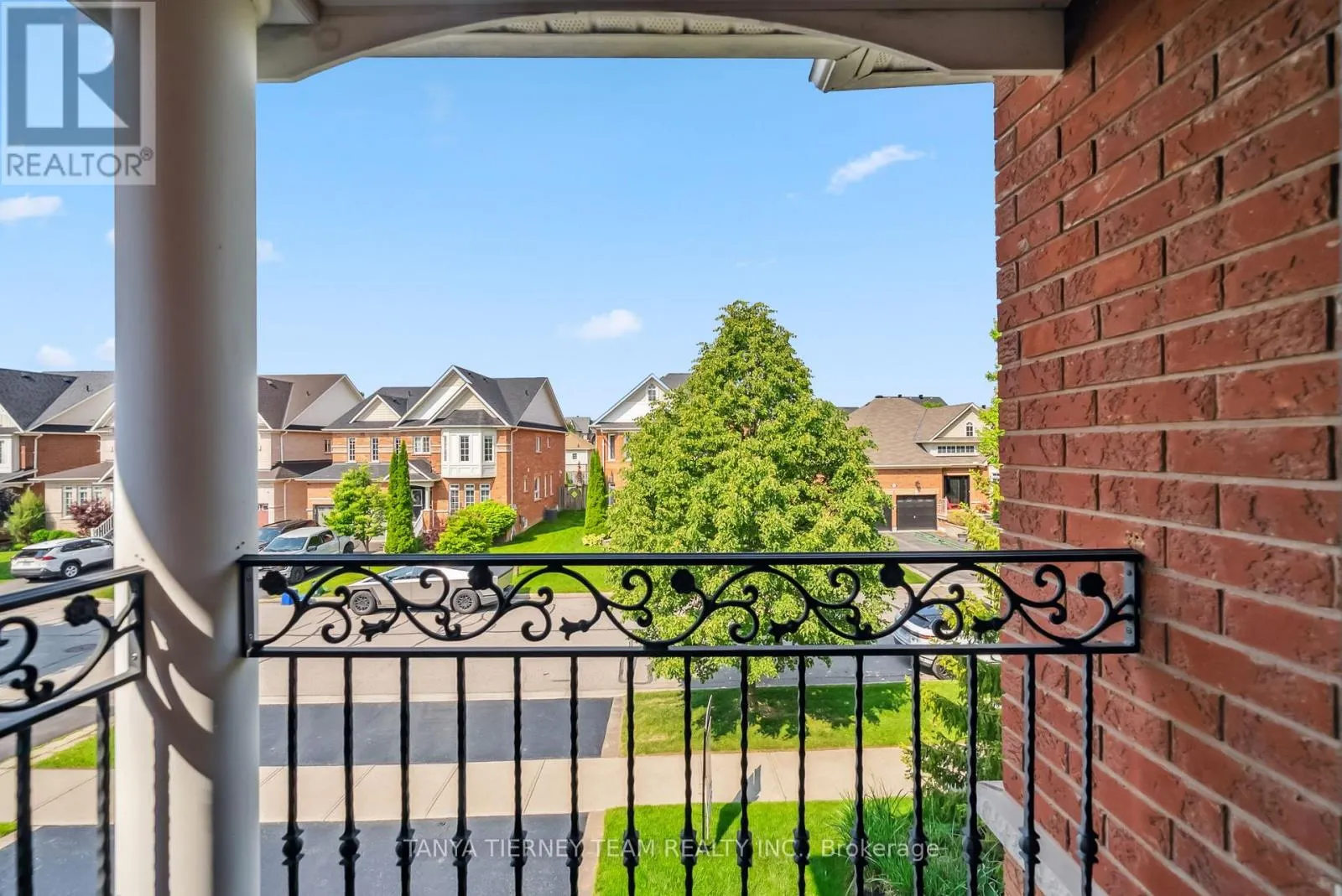 17 COVINGTON DRIVE