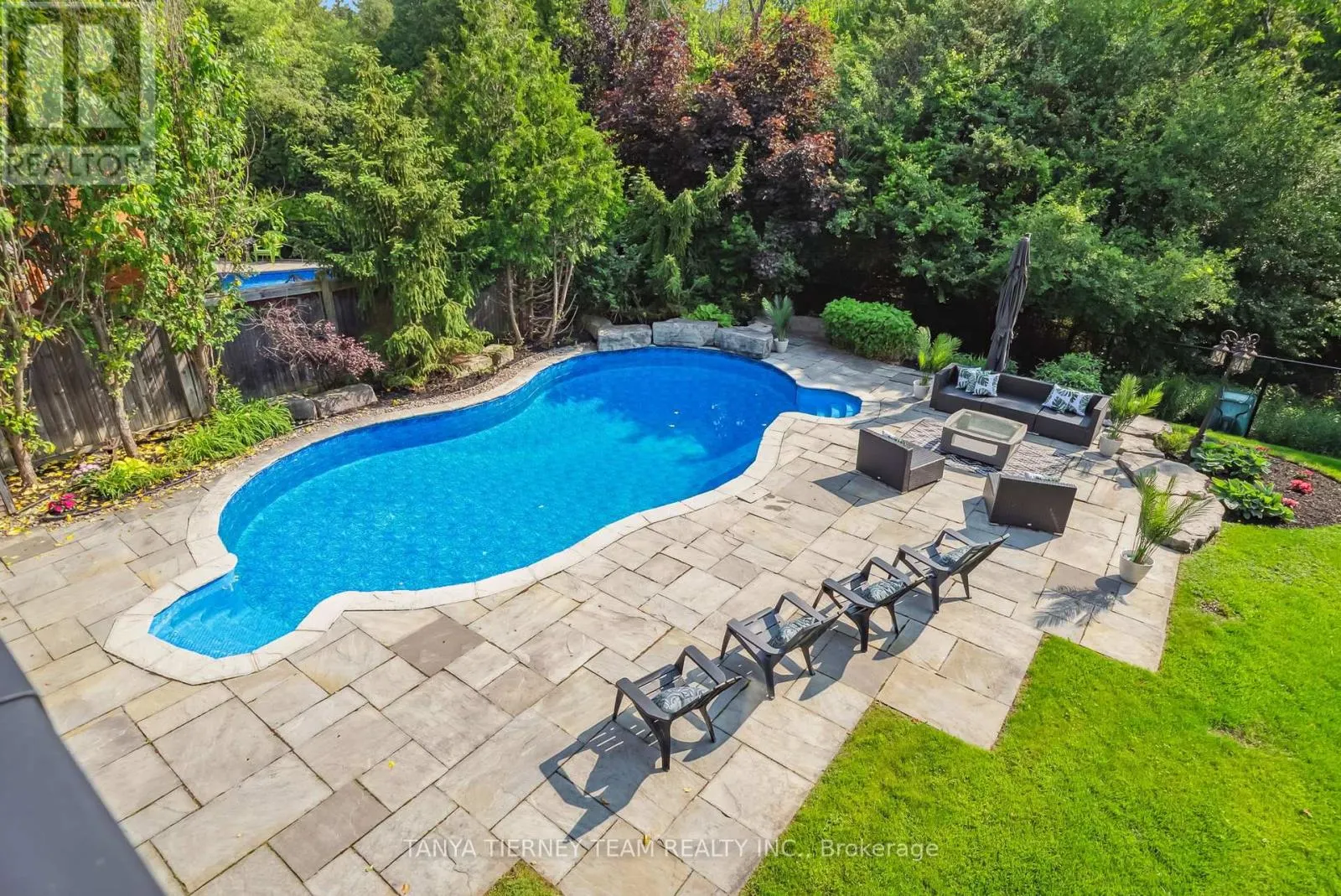 17 COVINGTON DRIVE