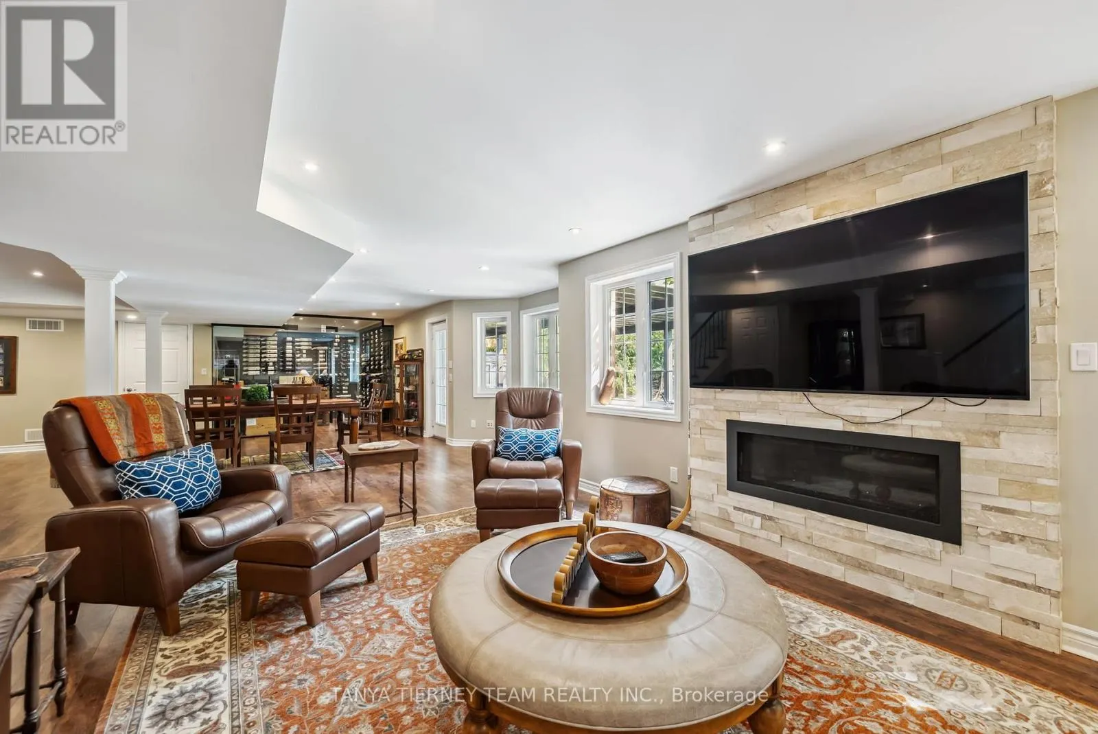 17 COVINGTON DRIVE