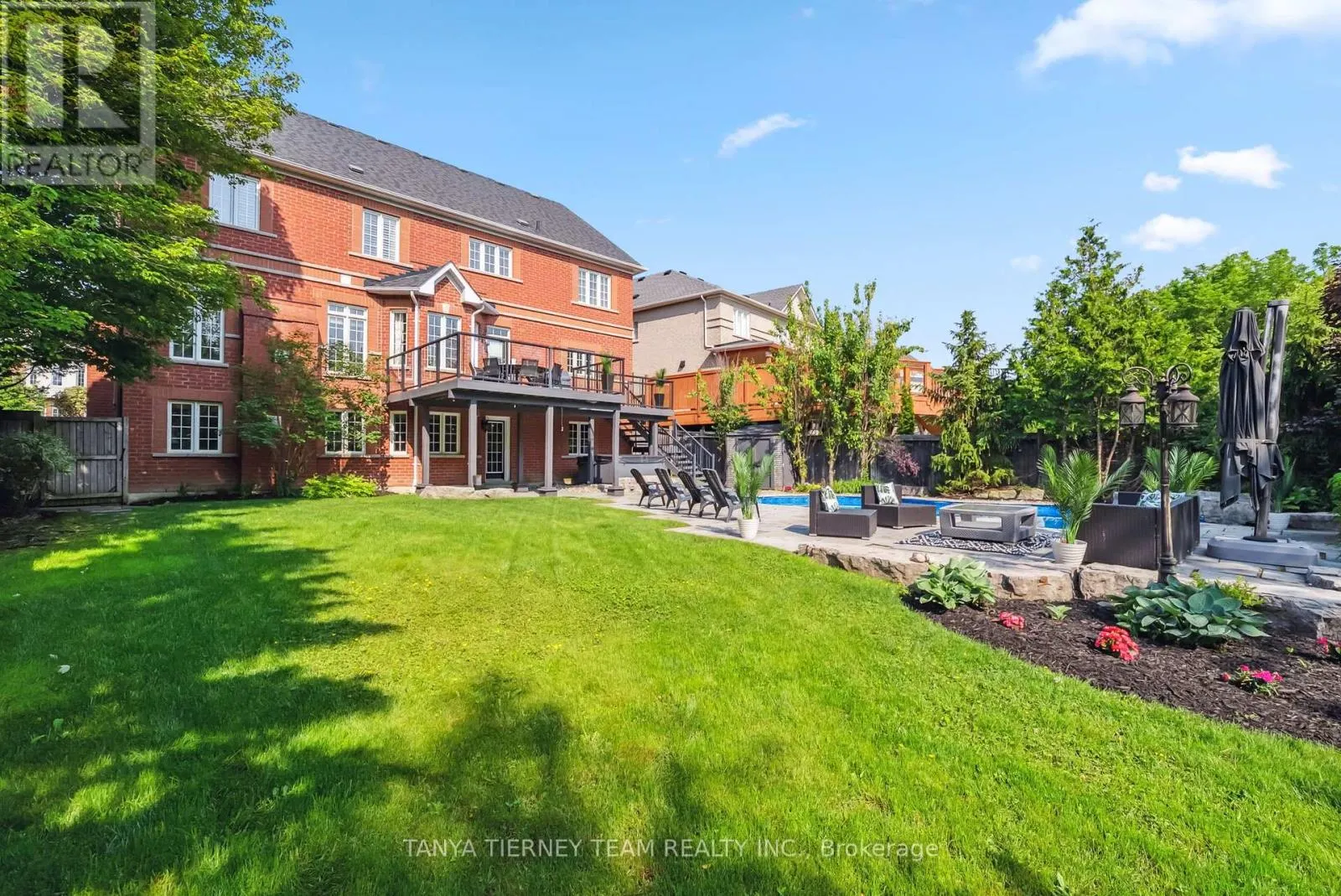 17 COVINGTON DRIVE