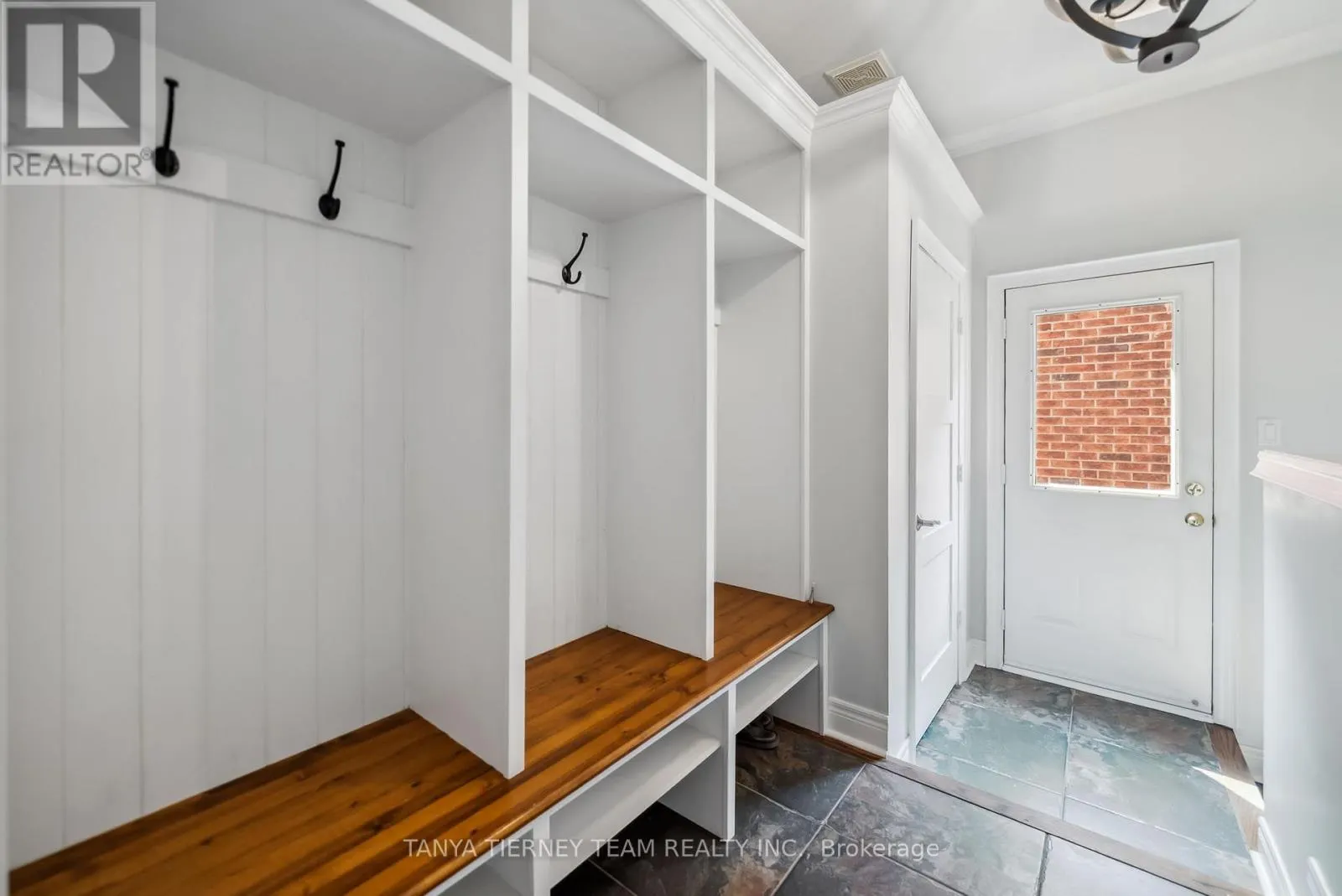 17 COVINGTON DRIVE