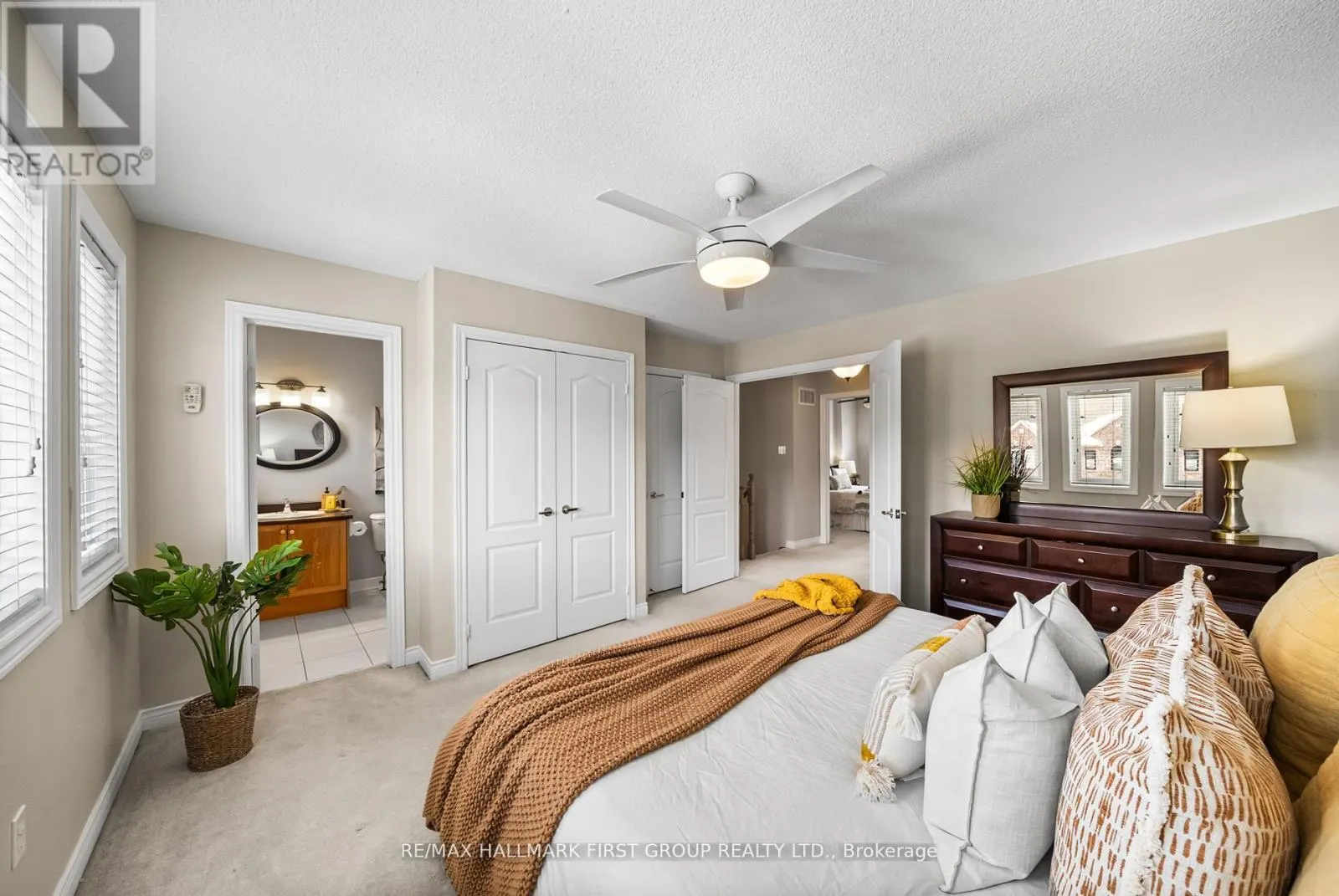 74 DOOLEY CRESCENT