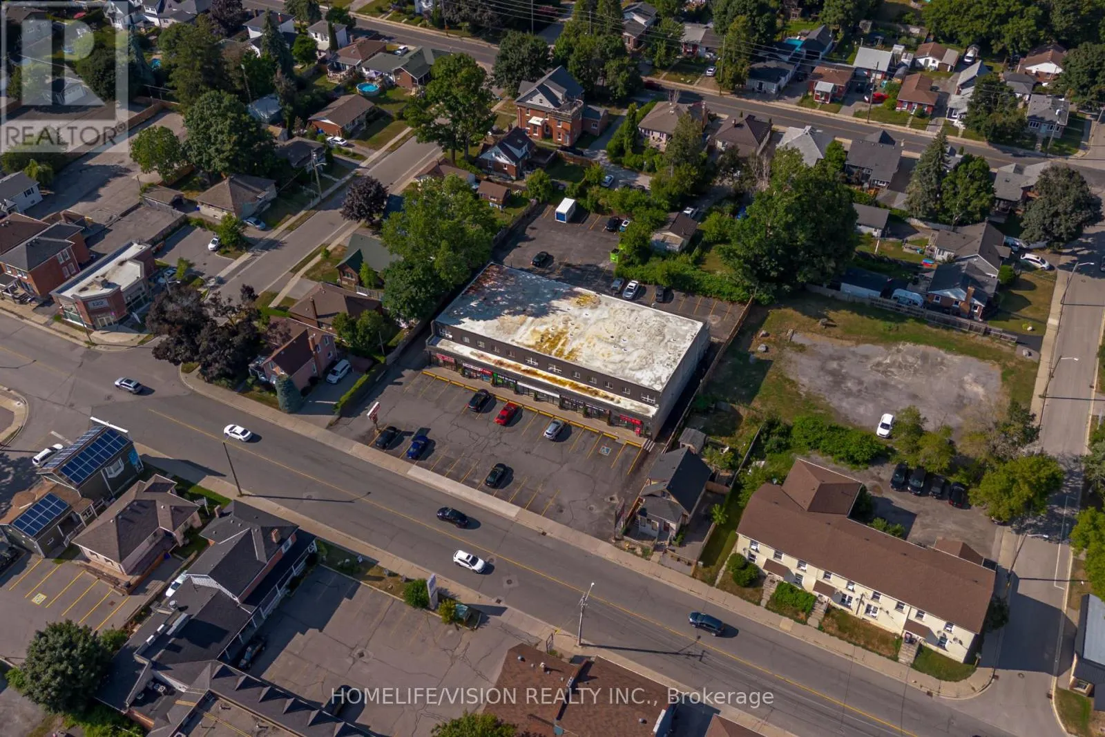 130-136 KING STREET E