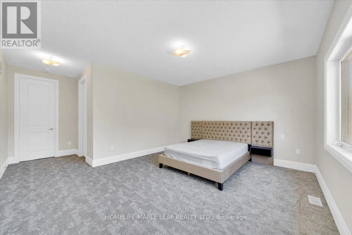 1242 TALISMAN MANOR