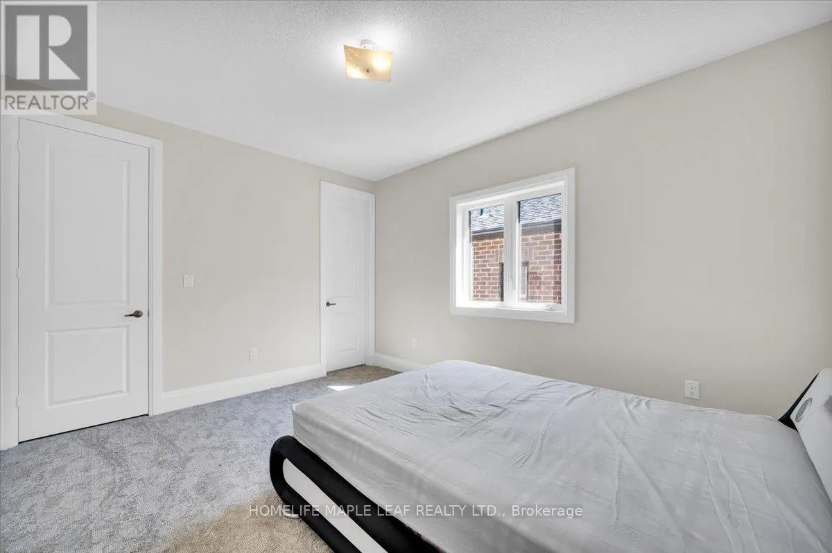 1242 TALISMAN MANOR