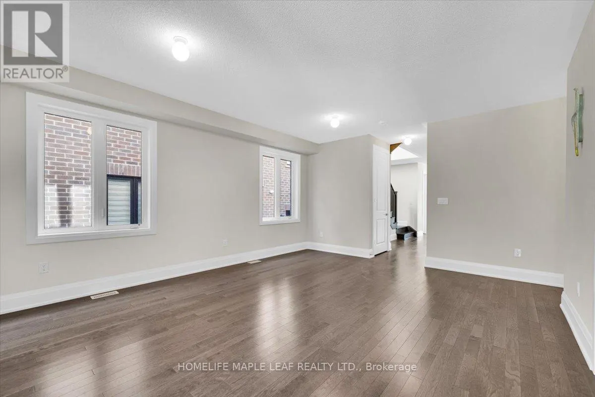 1242 TALISMAN MANOR