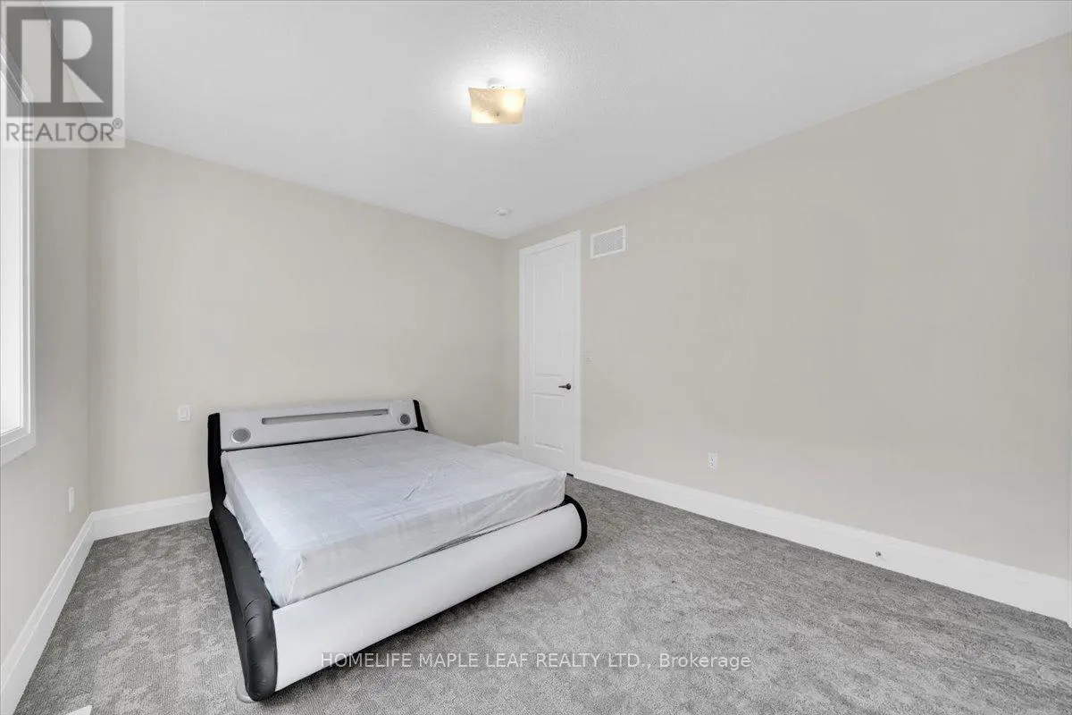 1242 TALISMAN MANOR