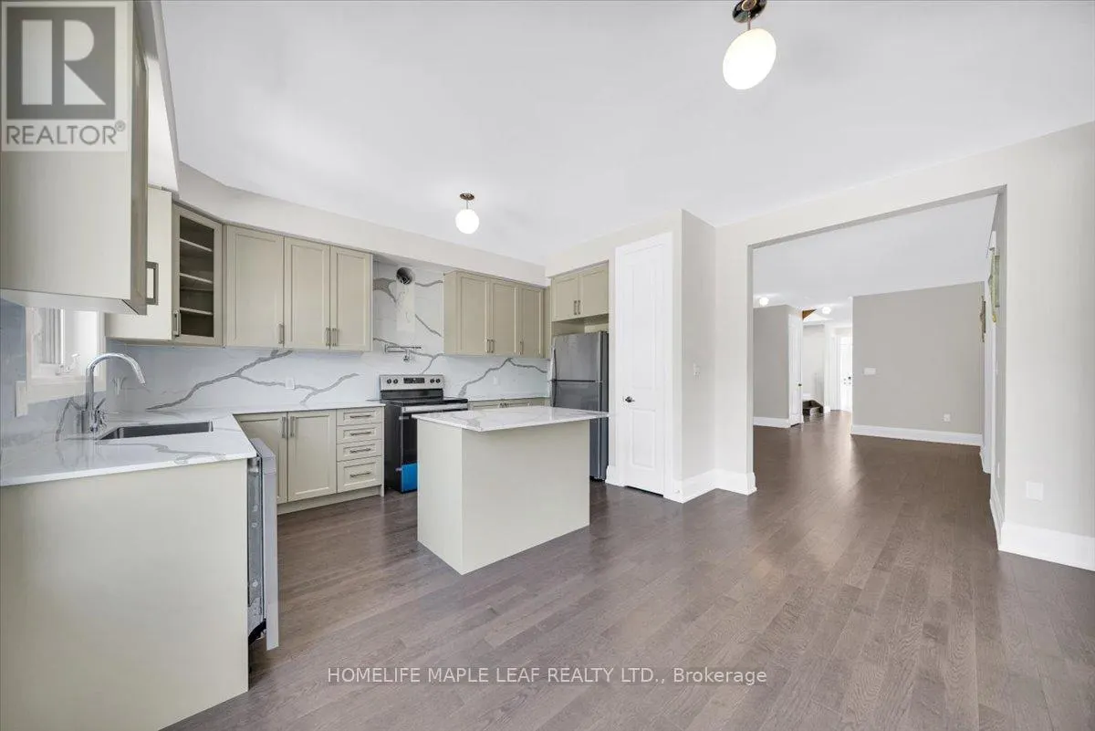 1242 TALISMAN MANOR