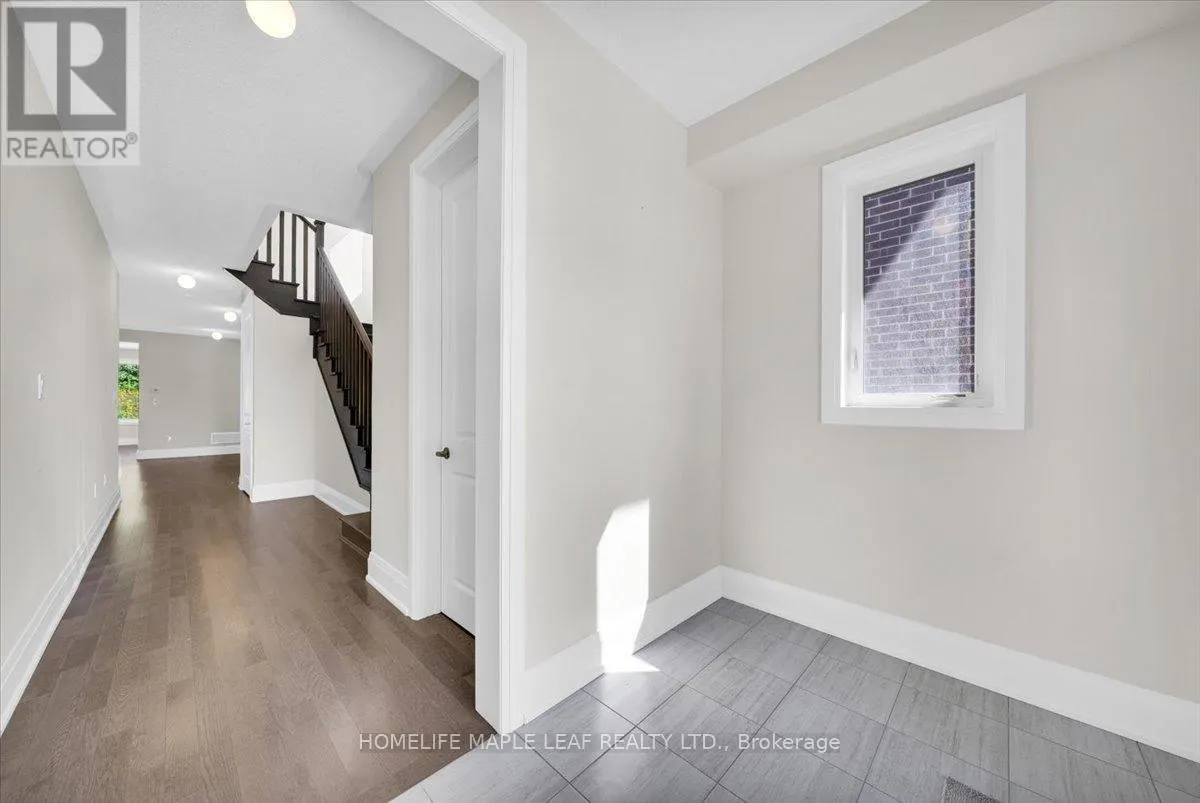 1242 TALISMAN MANOR