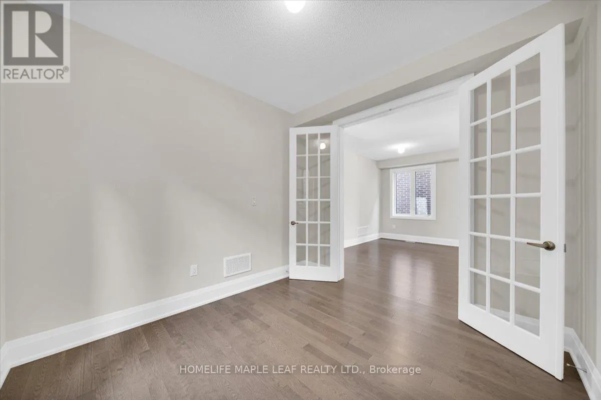 1242 TALISMAN MANOR