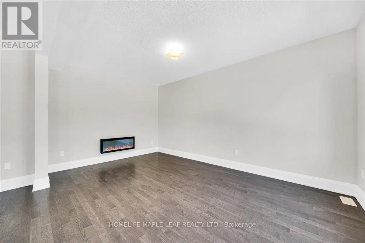 1242 TALISMAN MANOR