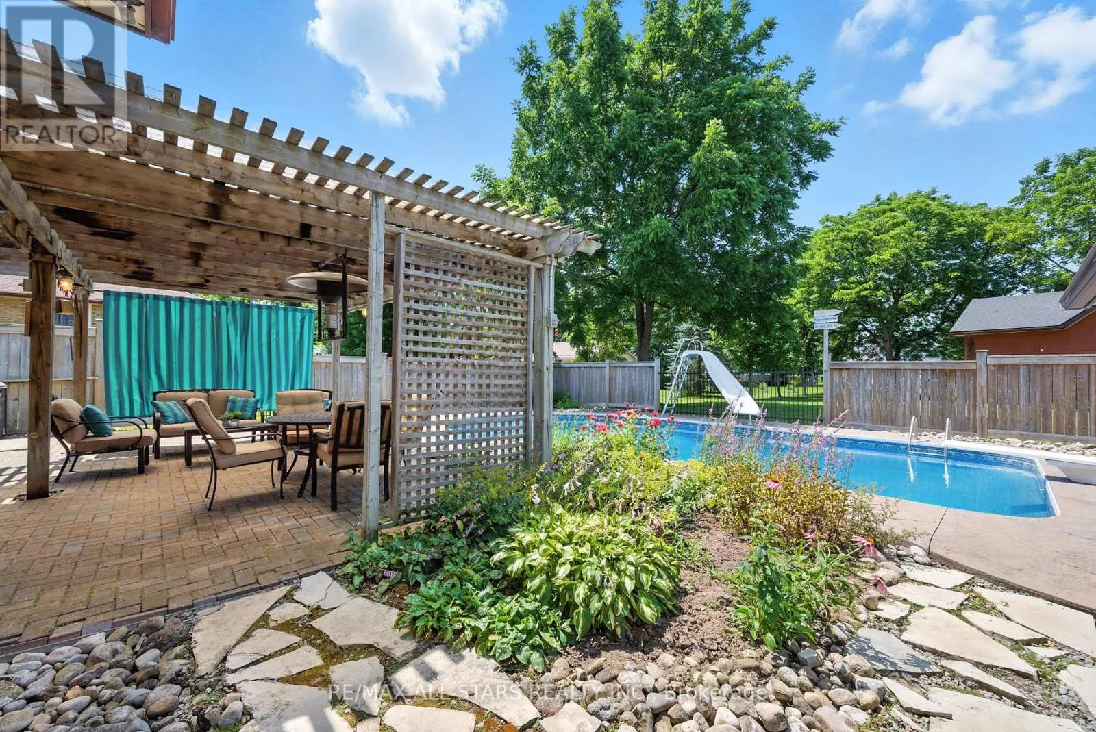 26 CARLAN DRIVE