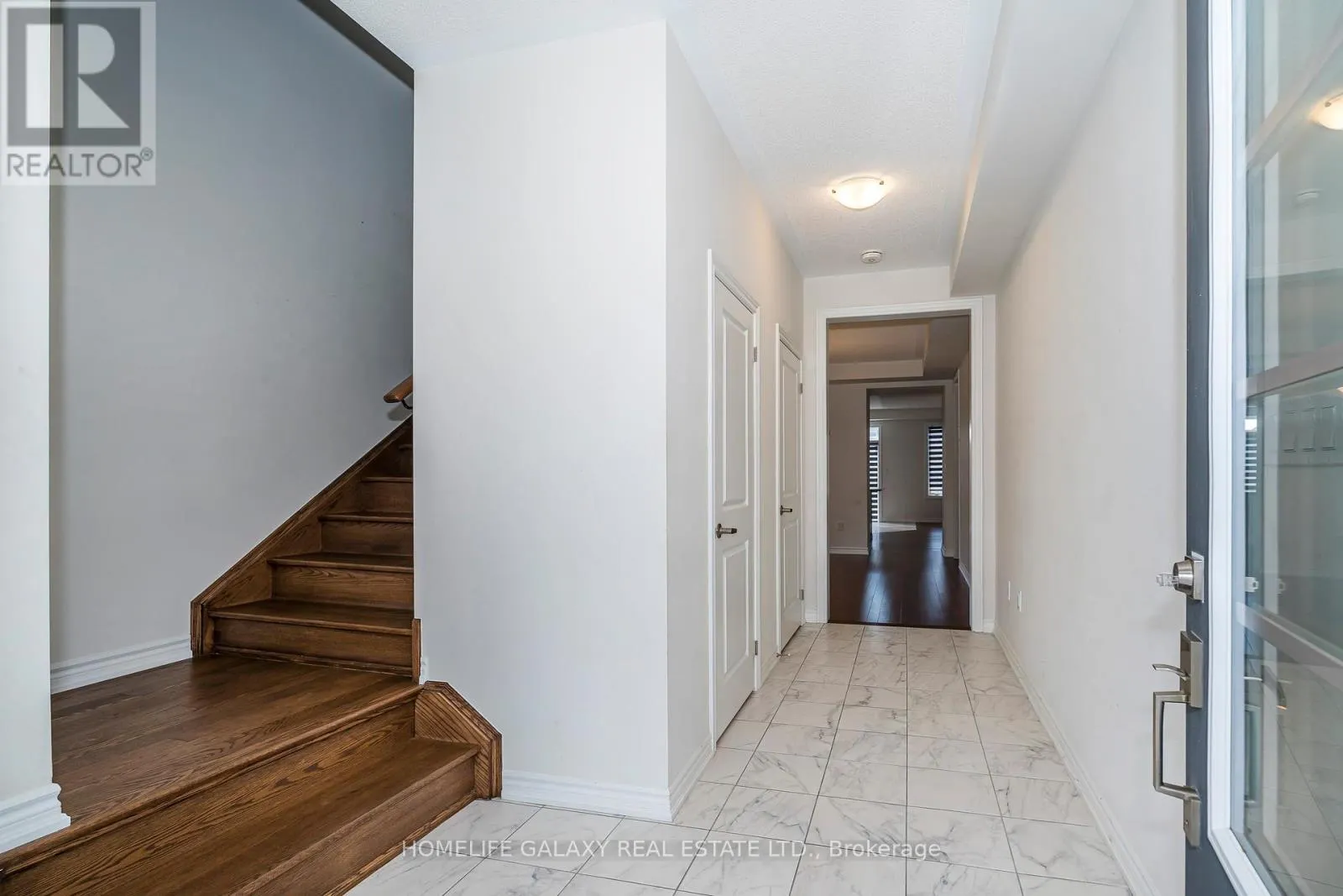 29 BROMFIELD STREET