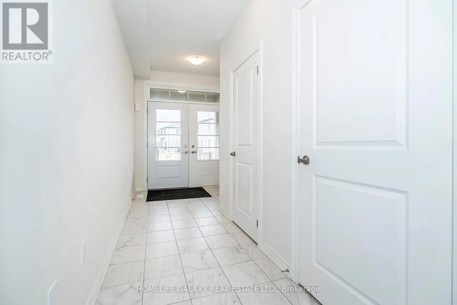29 BROMFIELD STREET