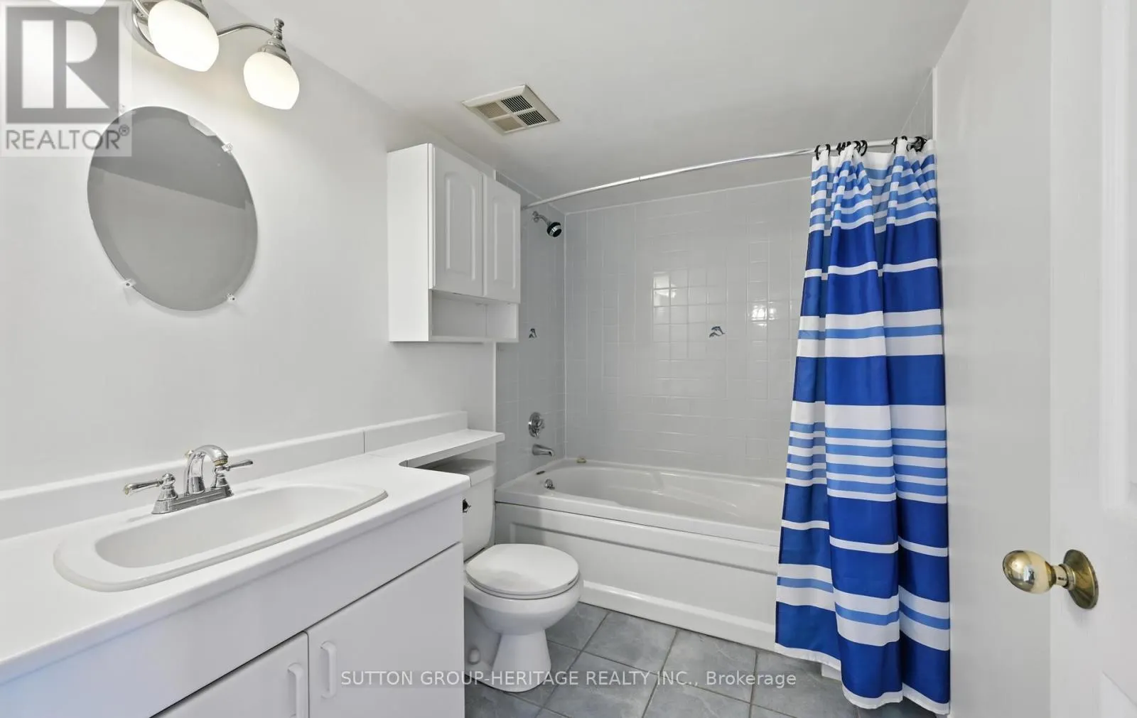 311 - 45 CUMBERLAND LANE