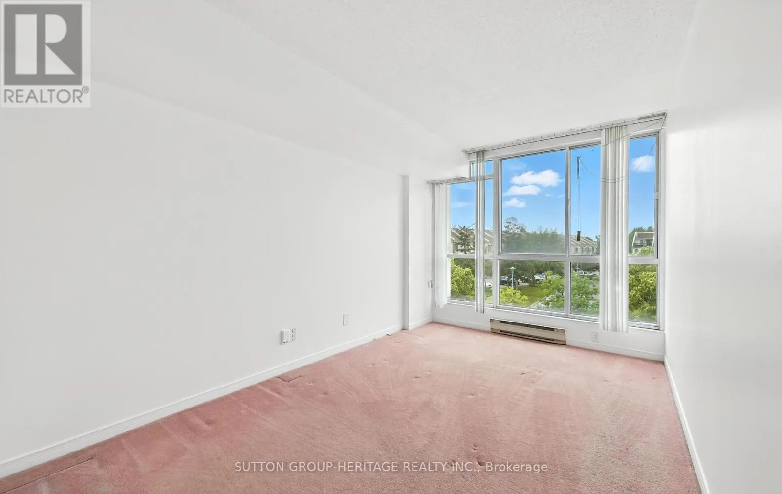 311 - 45 CUMBERLAND LANE