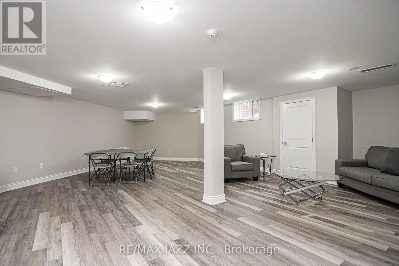 123 - 80 ASPEN SPRINGS DRIVE, #123