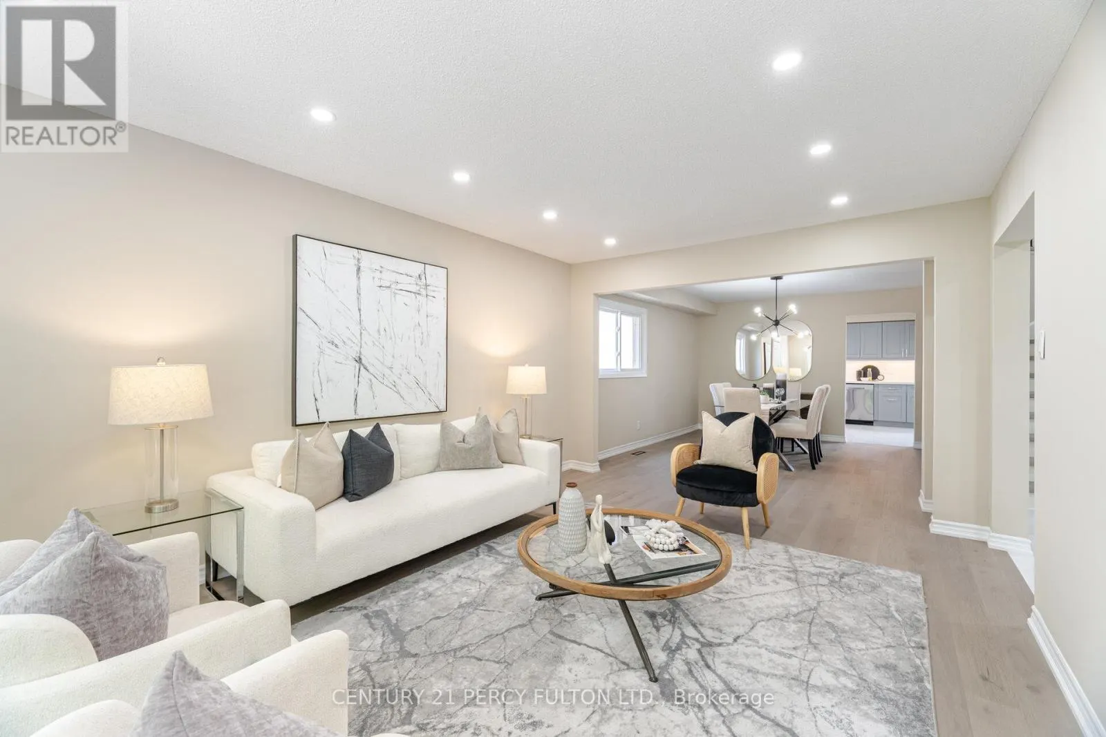 6 BRAY DRIVE