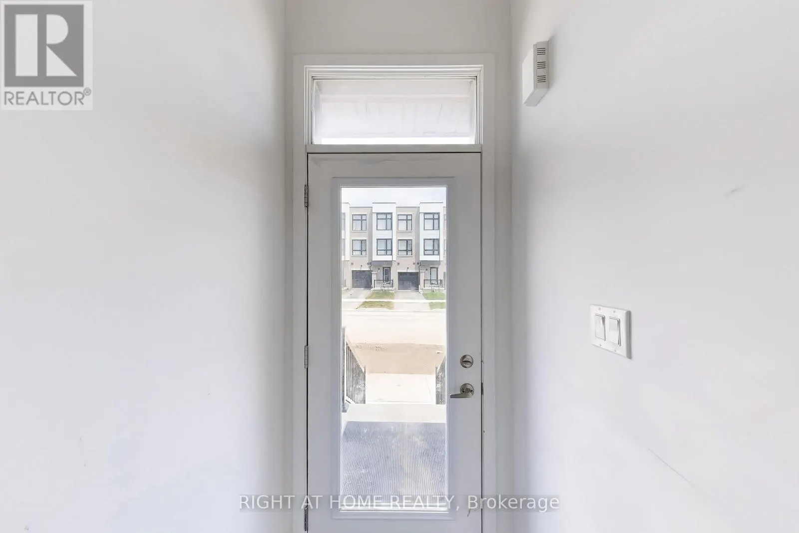 36 BATESON STREET