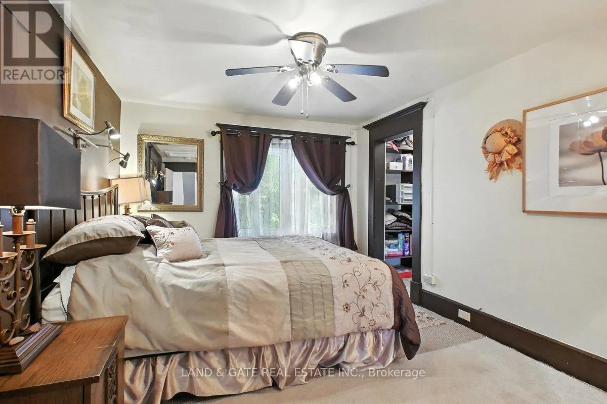 519 KINGSTON ROAD W