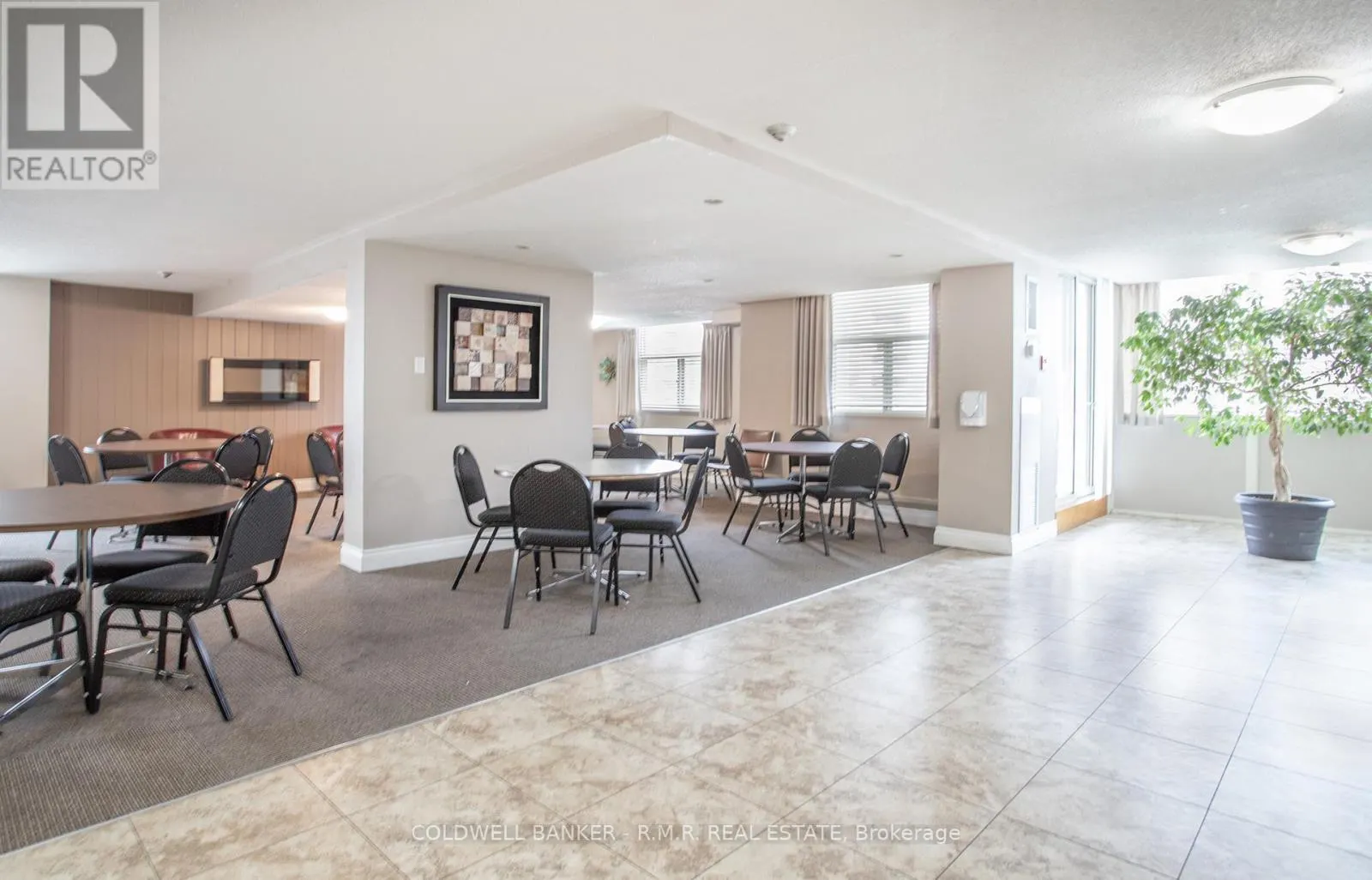 309 - 44 FALBY COURT