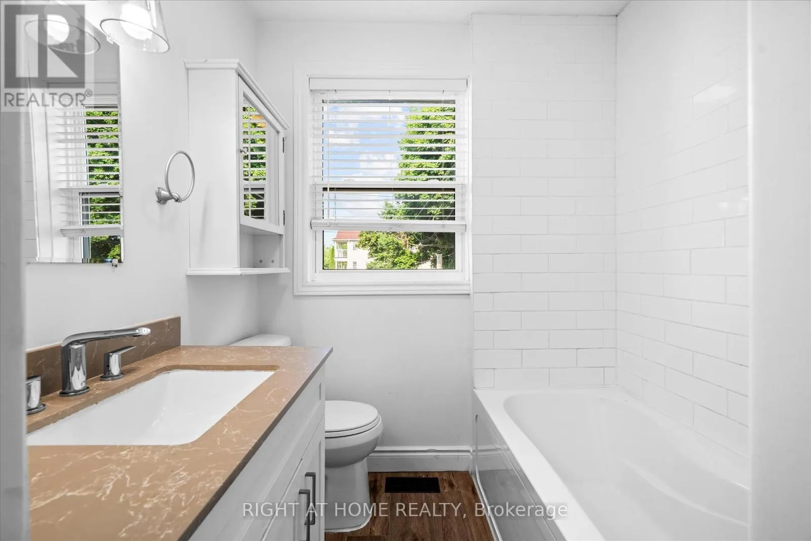 7 TULLOCH DRIVE
