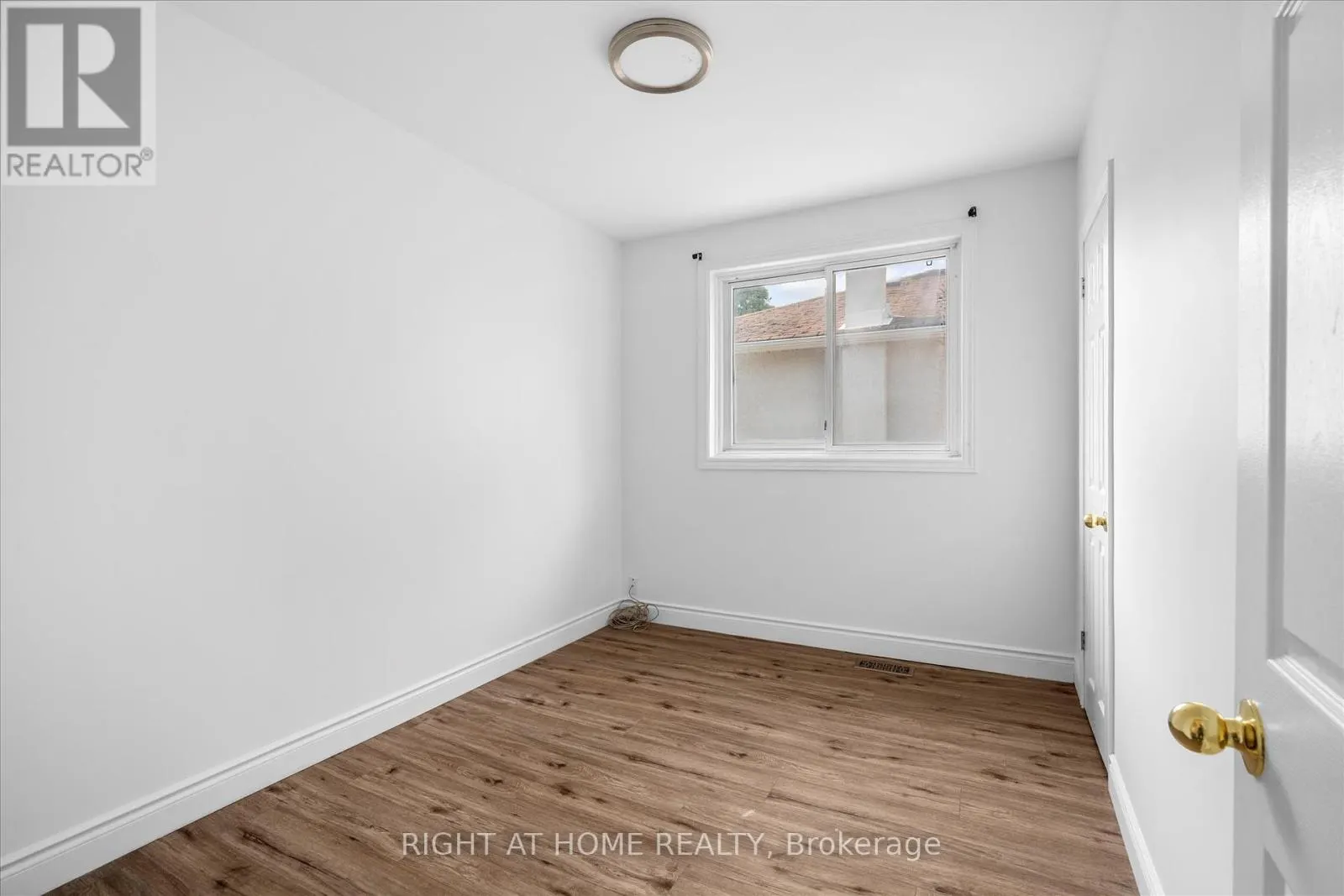 7 TULLOCH DRIVE