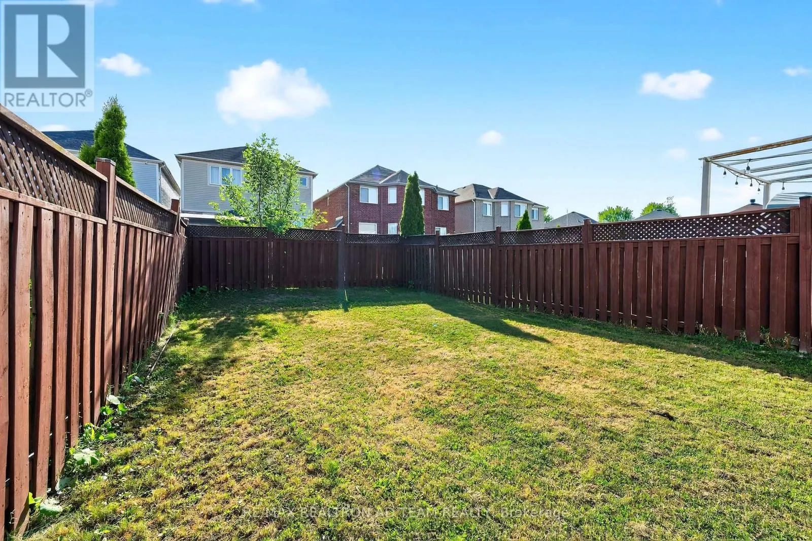 34 UNSWORTH CRESCENT