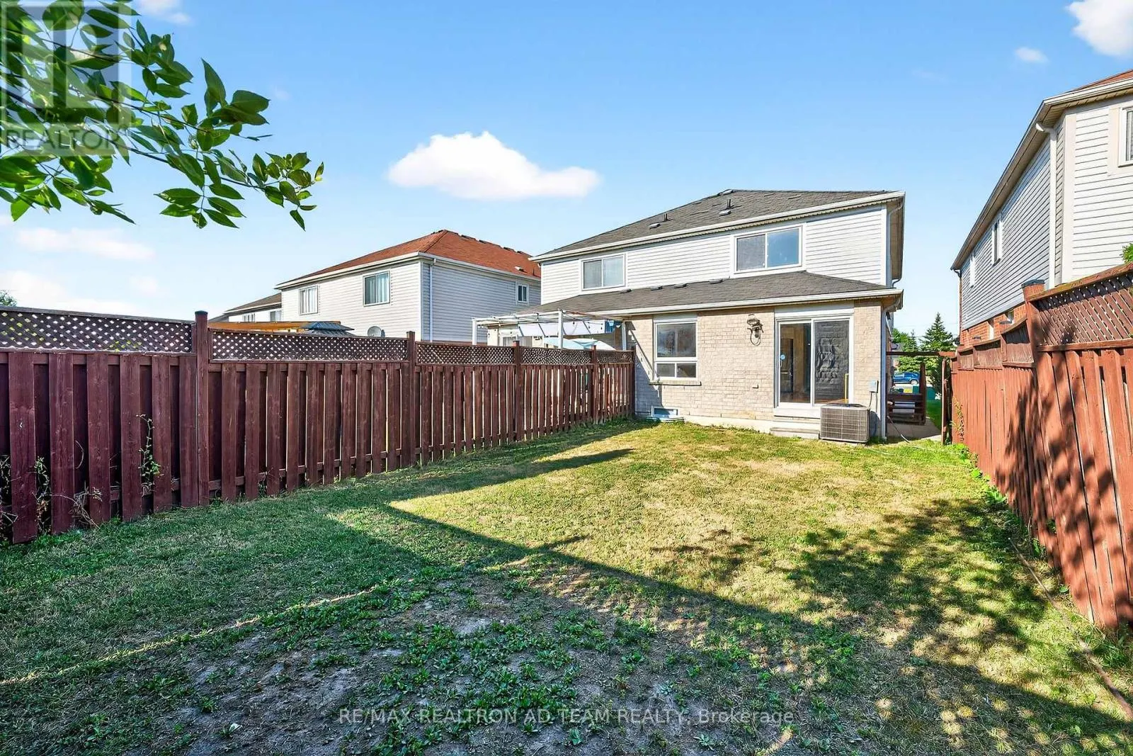 34 UNSWORTH CRESCENT