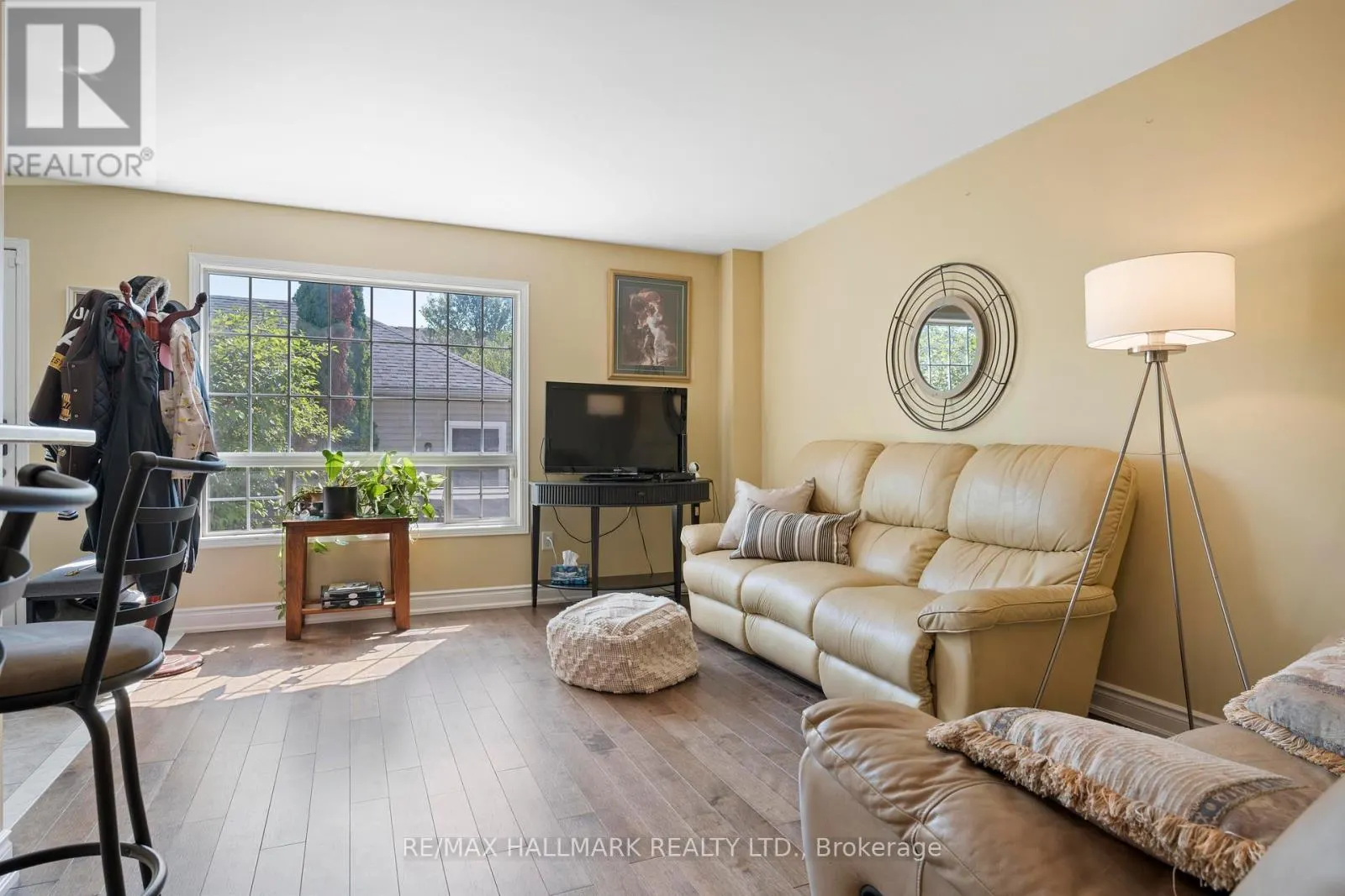 104 WARWICK AVENUE
