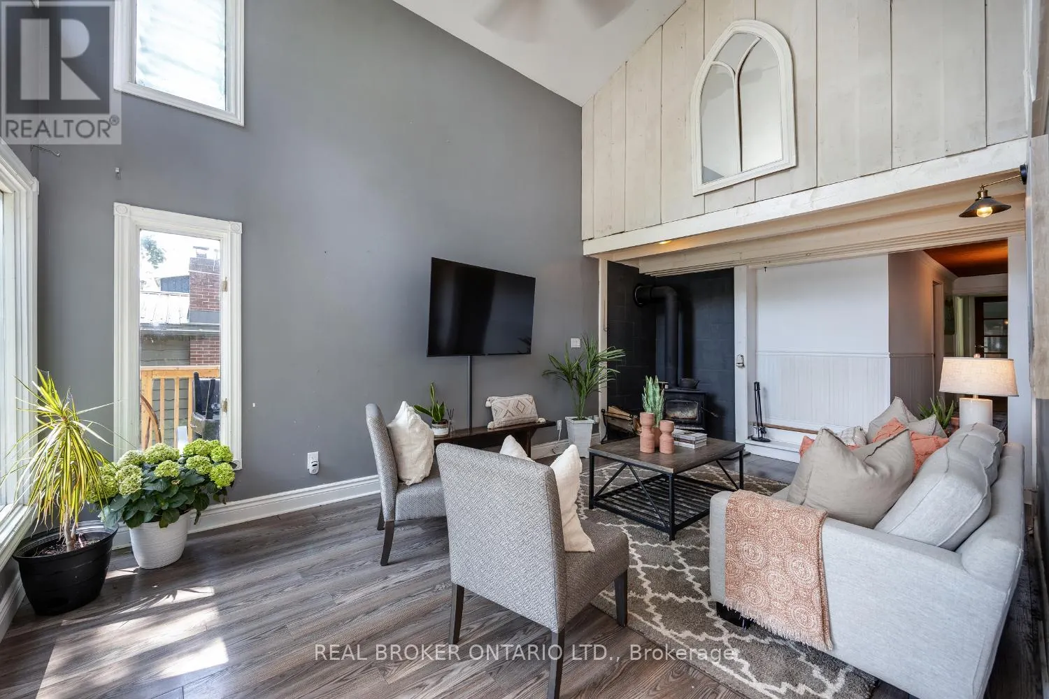 126 PINE POINT LANE