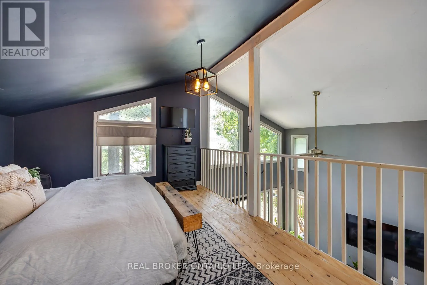 126 PINE POINT LANE