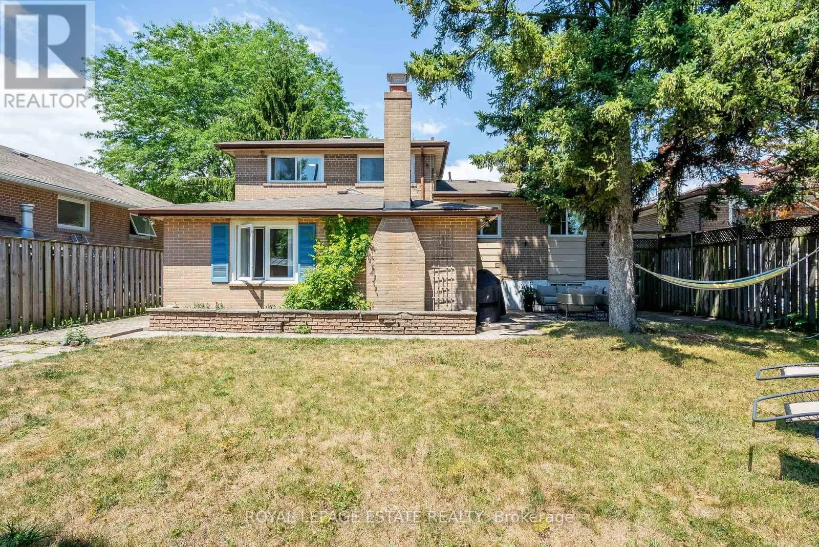 21 NUFFIELD DRIVE