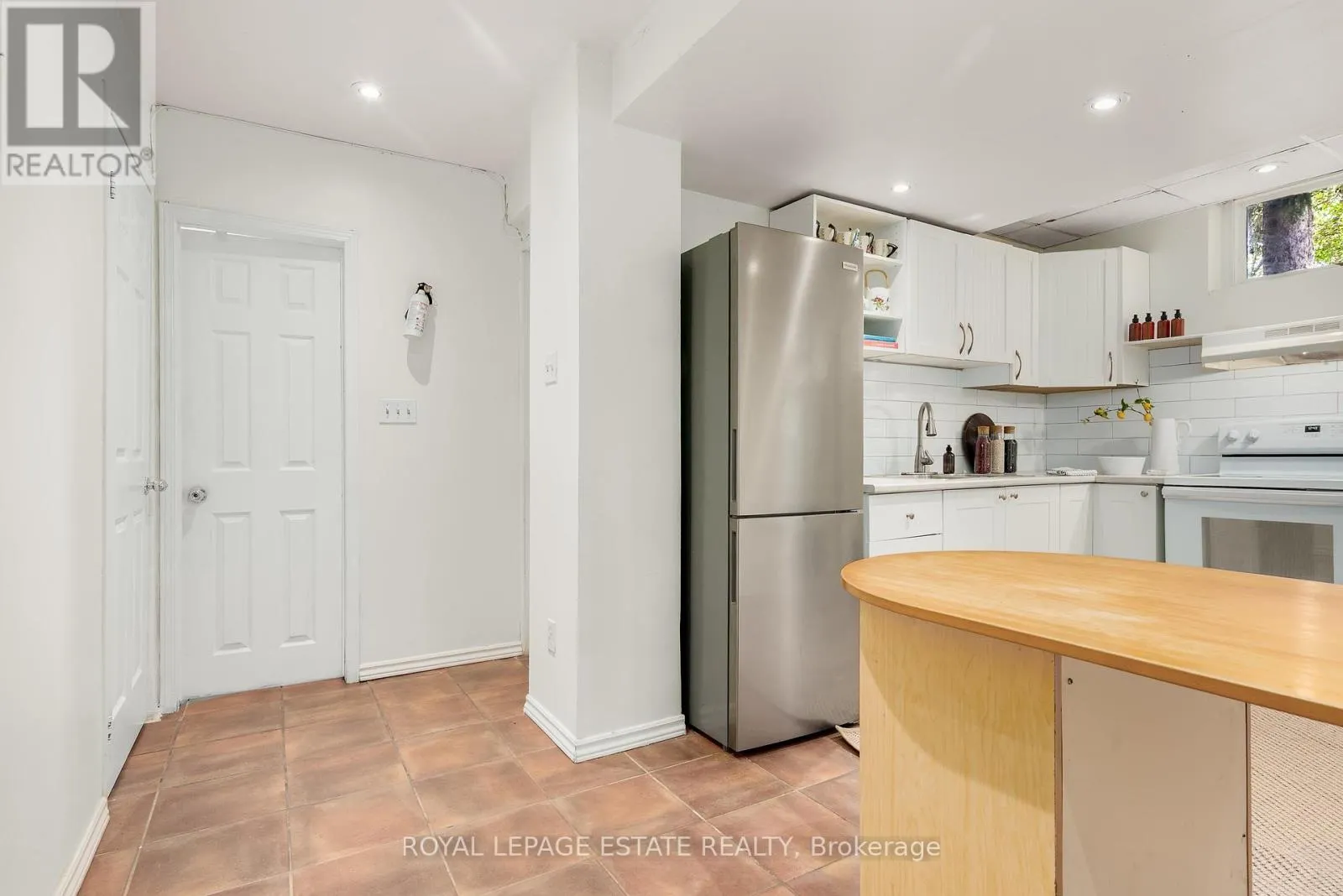 21 NUFFIELD DRIVE